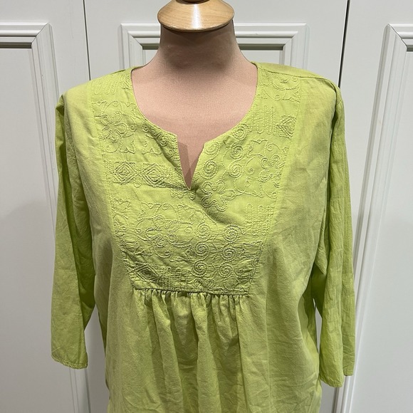 Focus Casual Life Women's Celery Green Tunic Top Size‎ Medium Cotton Embroidered - Picture 2 of 8
